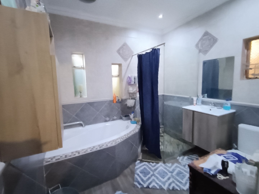 9 Bedroom Property for Sale in Universitas Free State